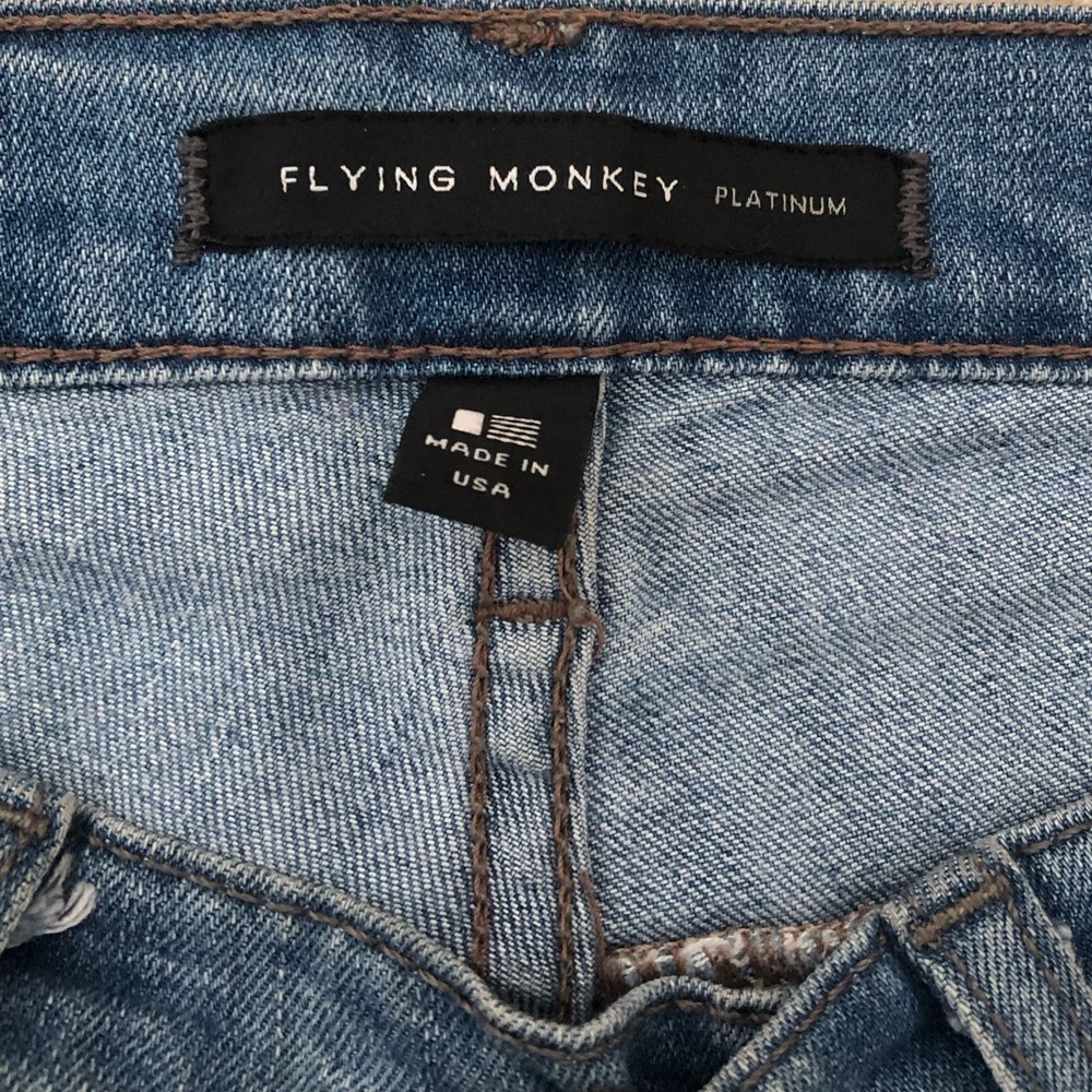 Flying Monkey High Rise Embroidered Raw Hem Denim Shorts. NWOT! Sz 25 - Picture 10 of 11